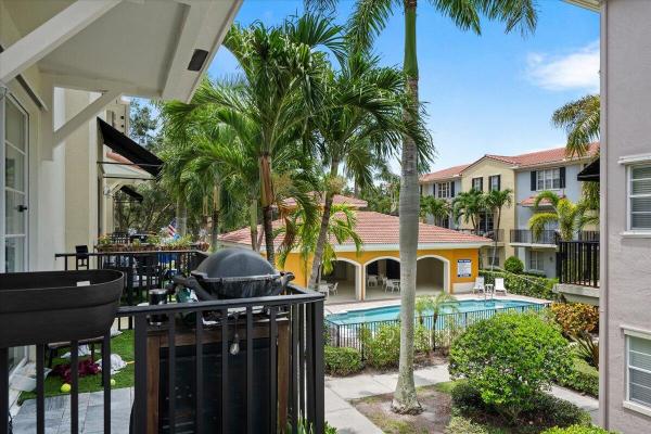 Greenwich At Abacoa, 127 Greenwich Cir, Jupiter, Florida 33458, image 2