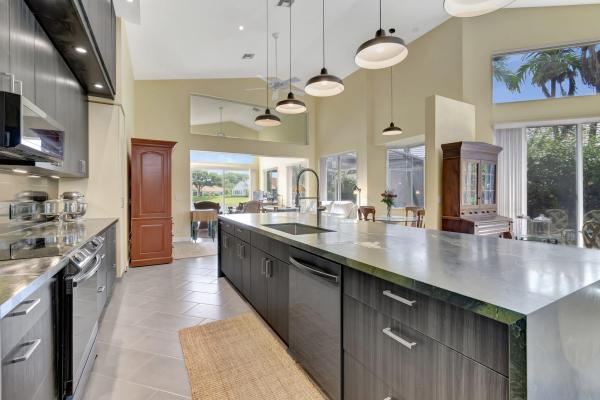 Hampton Fairways At Indian Spring, 11922 Fountainside Cir, Boynton Beach, Florida 33437, image 2