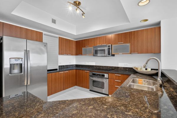 Marina Grande Club & Residences, 2650 Lake Shore Dr #1005, Riviera Beach, Florida 33404, image 1