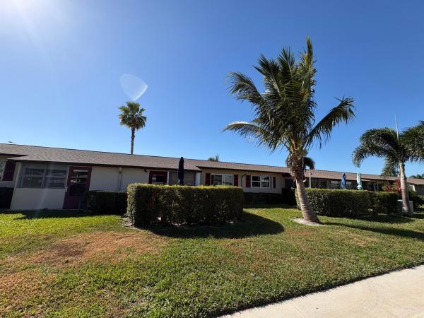 2966 Crosley Dr E #D, West Palm Beach, Florida 33415, image 2