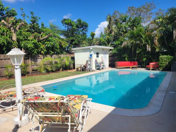 Southgate, 6151 SW 2nd St, Margate, Florida 33068, image 3