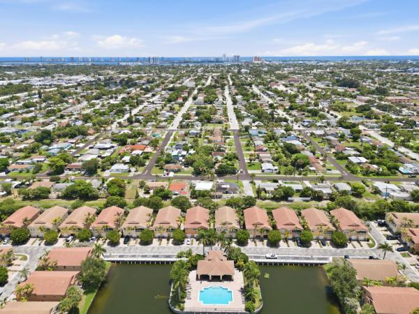 3261 Scarletta Dr, Riviera Beach, Florida 33404, image 1