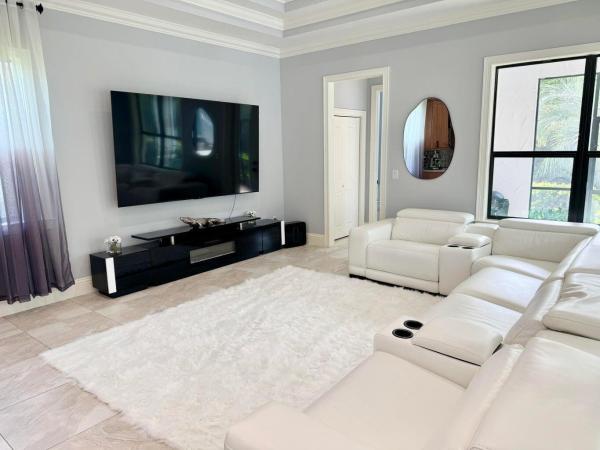 Island Of Ravello, 134 SE Fiore Bello, Port St. Lucie, Florida 34952, image 3
