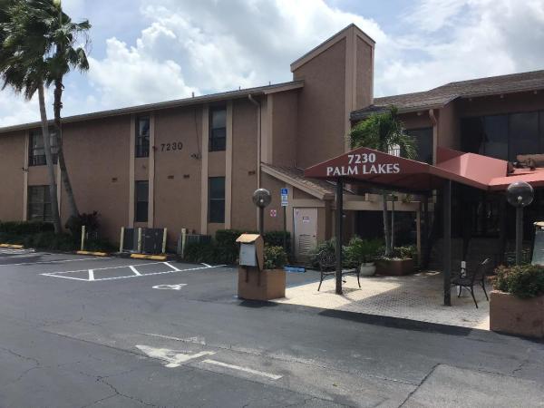 Palm Lakes, 7561 NW 1st St #207, Margate, Florida 33063, image 3