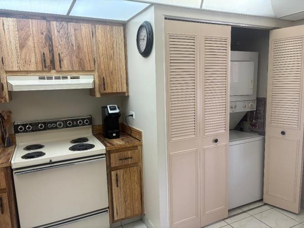 Palm Lakes, 7561 NW 1st St #207, Margate, Florida 33063, image 1