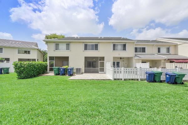 Coral Reef Club, 9905 NW 57th Mnr, Coral Springs, Florida 33076, image 3