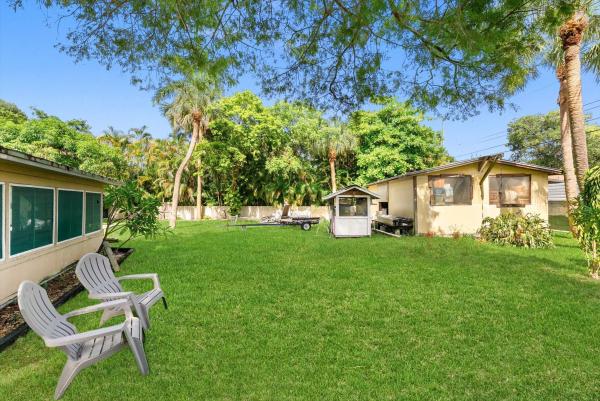 Sleepy River Acres, 330 NW 32nd Ct, Oakland Park, Florida 33309, image 3