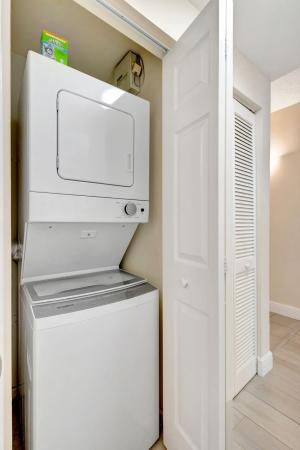 The Courtyards In CityPlace, 780 S Sapodilla Ave #203, West Palm Beach, Florida 33401, image 2