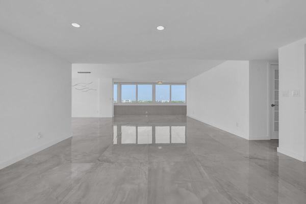 Harbor House Apartment, 201 N Riverside Dr #802, Pompano Beach, Florida 33062, image 2