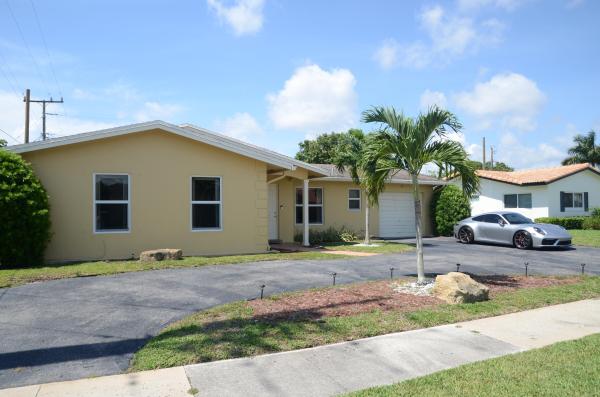 Boca Raton Square, 914 SW 4th St, Boca Raton, Florida 33486, image 1