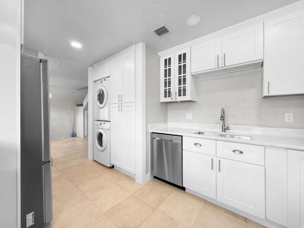Country Lake, 5246 Jog Ln, Delray Beach, Florida 33484, image 2