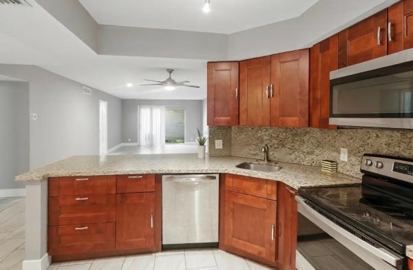 The Falls Of Inverrary, 6301 N Falls Circle Dr #111, Lauderhill, Florida 33319, image 3