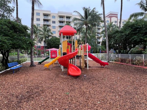 7721 NW 7th St #505, Miami, Florida 33126, image 3