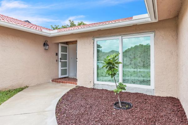Cimarron At Loggers Run, 21452 Woodchuck Ln, Boca Raton, Florida 33428, image 3