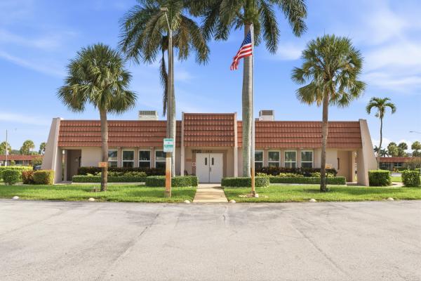 5725 Fernley Dr E #66, West Palm Beach, Florida 33415, image 1