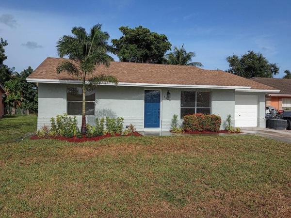 Homes At Lawrence, 7406 Willow Spring Cir N, Boynton Beach, Florida 33436, image 2