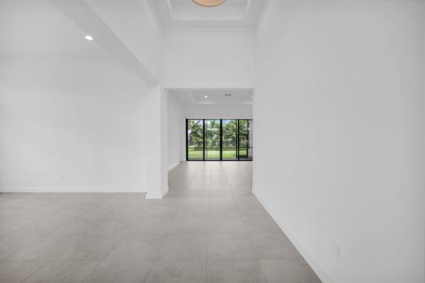 Valencia Grand, 10925 Glen Orchard Ln, Boynton Beach, Florida 33473, image 1