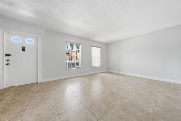 52 Canterbury Ln, Tamarac, Florida 33319, image 1