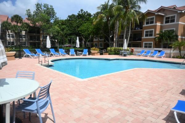 Edgewater, 8721 Wiles Rd #305, Coral Springs, Florida 33067, image 2