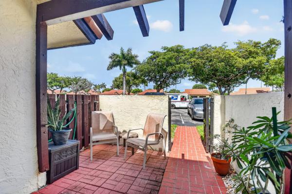 10640 Tropic Palm Ave #101, Boynton Beach, Florida 33437, image 2