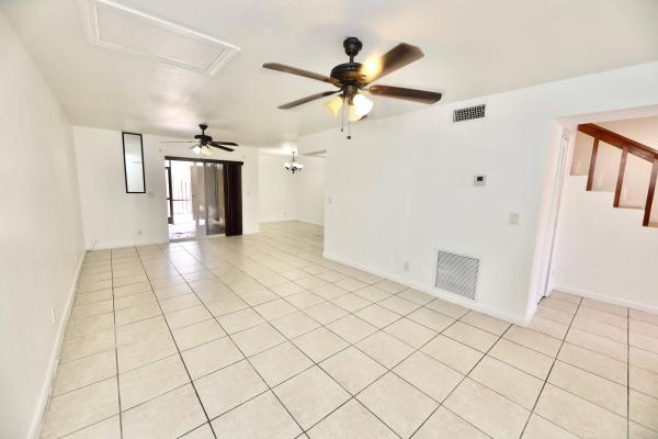 Sunrise Towne, 5953 NW 24th Ct, Sunrise, Florida 33313, image 3