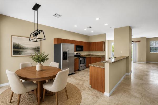 Palm Island Villas, 2725 NE 8th Ave #104, Wilton Manors, Florida 33334, image 1