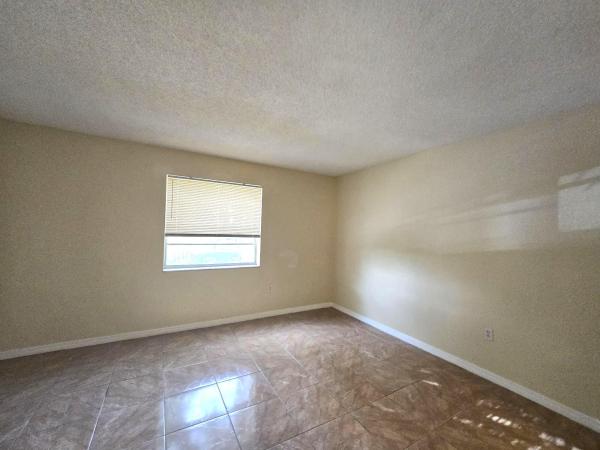 Clear Lake Palms, 411 Executive Center Dr #210, West Palm Beach, Florida 33401, image 1
