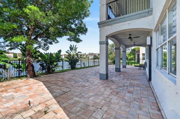 Terracina, 700 Cresta Cir, West Palm Beach, Florida 33413, image 1