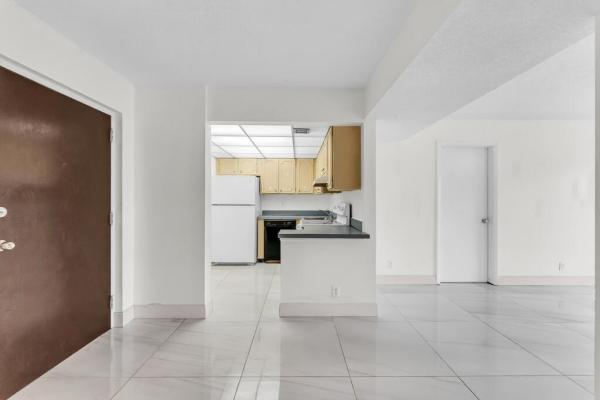 Casa Del Rio, 460 NW 20th St #2100, Boca Raton, Florida 33431, image 1