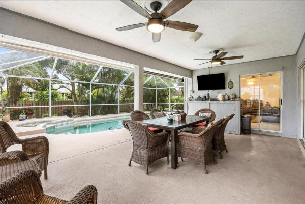 Southbend Lakes Estates, 2711 SE Fall St, Port St. Lucie, Florida 34984, image 2