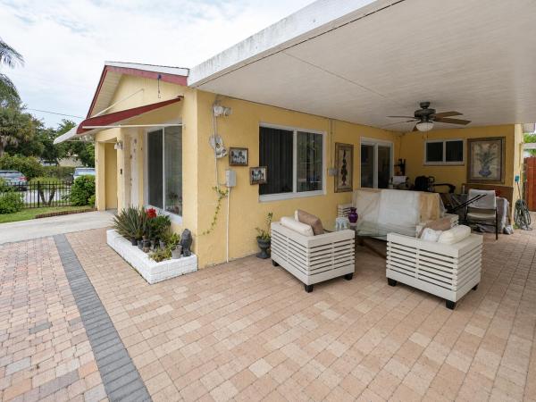 Monticello Park, 200 NW 12th Ct, Pompano Beach, Florida 33060, image 1