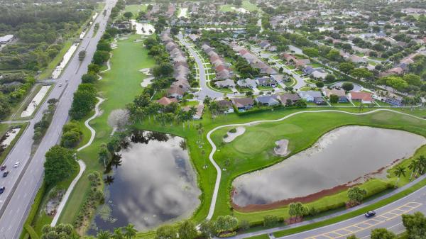 6883 Desert Inn Ter, Lake Worth, Florida 33463, image 2