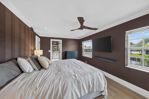 Bay Colony Club, 6515 Bay Club Dr #4, Fort Lauderdale, Florida 33308, image 2