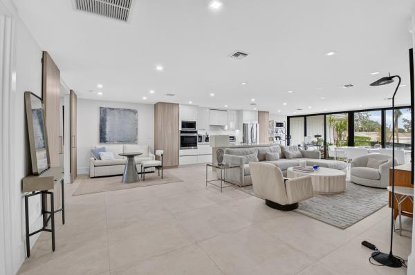 403 Bridgewood Ct, Boca Raton, Florida 33434, image 2