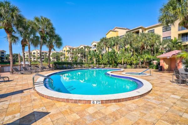 Uno Lago, 700 Uno Lago Dr #403, Juno Beach, Florida 33408, image 3