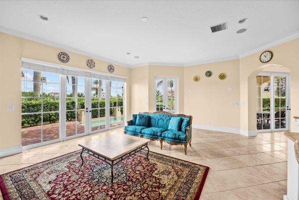 Tesoro Club, 143 SE Bella Strano, Port St. Lucie, Florida 34984, image 2