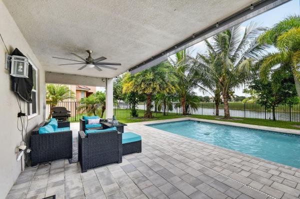 Cobblestone Creek, 8890 Cobblestone Point Cir, Boynton Beach, Florida 33472, image 3