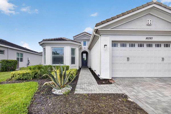 16293 Melogold Dr, Westlake, Florida 33470, image 3