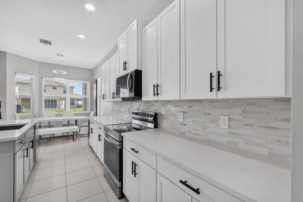 16293 Melogold Dr, Westlake, Florida 33470, image 2