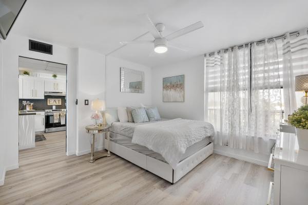Boca Bayou, 13 Royal Palm Way #5030, Boca Raton, Florida 33432, image 1