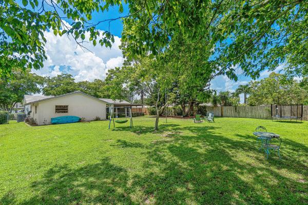 The Willows, 348 Sandpiper Ave, Royal Palm Beach, Florida 33411, image 3