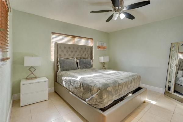 Lyons Park, 970 SW 3rd Ave, Pompano Beach, Florida 33060, image 1