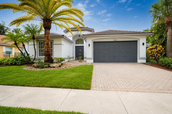 Saturnia, 19428 Estuary Dr, Boca Raton, Florida 33498, image 2