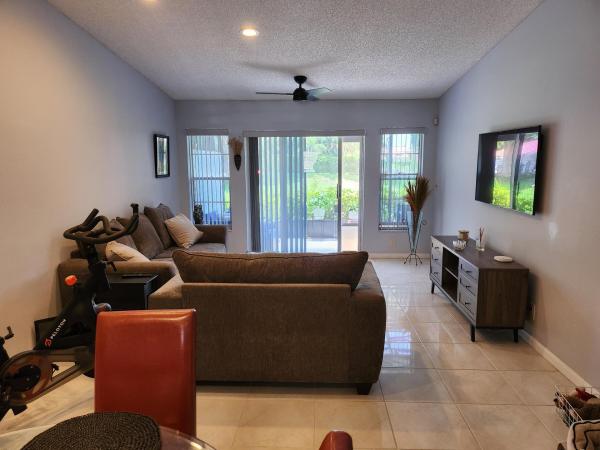 Parklane At Whisper Walk, 8951 Sunnywood Pl #B, Boca Raton, Florida 33496, image 2