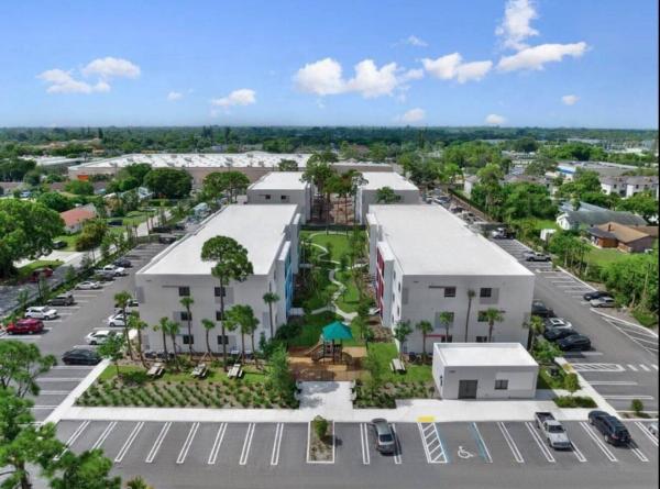 4280 Lakewood Rd #204, Lake Worth, Florida 33461, image 3
