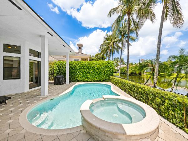 Hawks Landing, 10920 Hawks Vista St, Plantation, Florida 33324, image 2