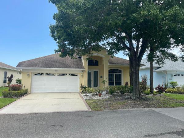 Isle Of Capri, 562 NW Lambrusco Dr, Port St. Lucie, Florida 34986, image 2