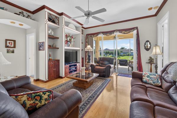 Isle Of Capri, 562 NW Lambrusco Dr, Port St. Lucie, Florida 34986, image 3