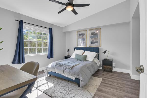 1030 Lake Shore Dr #103, Lake Park, Florida 33403, image 2