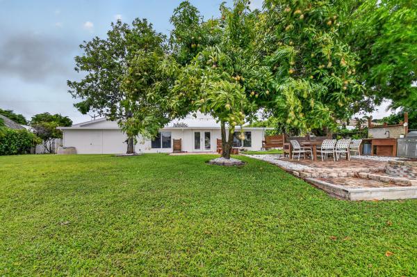 Lake Clarke West, 7951 W Lake Dr, Lake Clarke Shores, Florida 33406, image 3